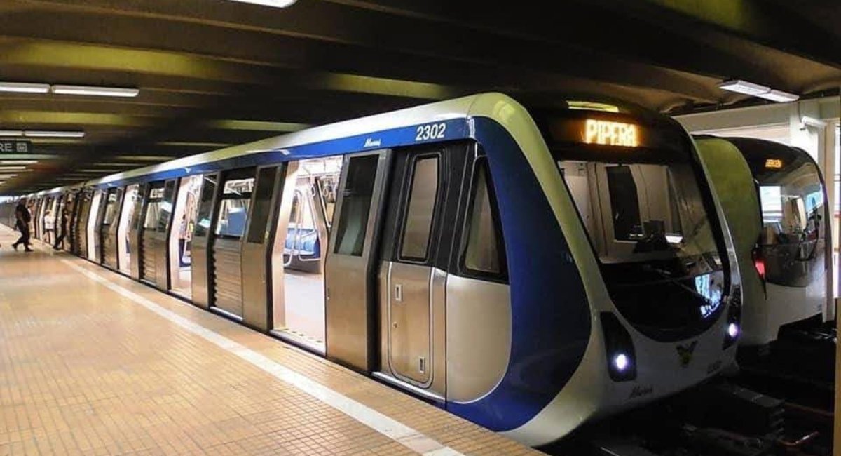 Trenurile de metrou vor circula în noaptea de Înviere, iar CFR Călători va suplimenta trenurile pentru perioada Paștelui, conform anunțurilor făcute de companiile de transport
