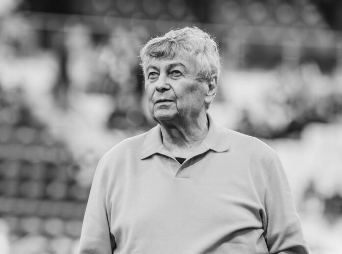 Doliu în fotbal: Legenda Mircea Lucescu s-a stins din viață