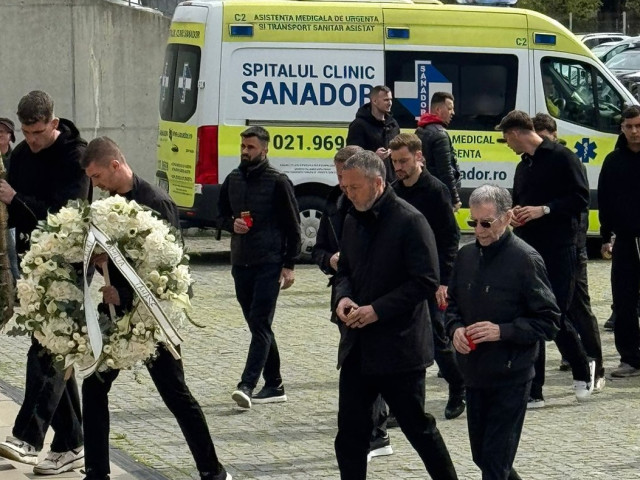 JUCĂTORII, DISTRUȘI. Dezvăluiri CUTREMURĂTOARE ale lui Rădoi, după moartea lui Mircea Lucescu