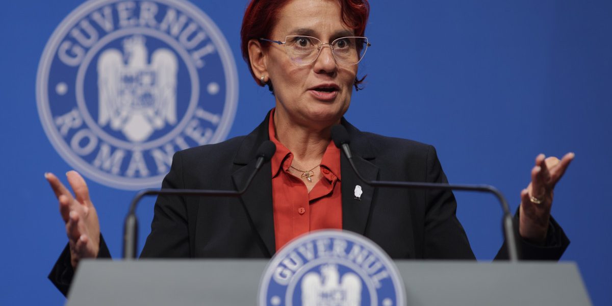 NWNmZmI3YjAzMmUyYjg4OGEyNDZiZWJkNWI4.thumb_.jpg - StiriAlese