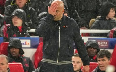 Englezii au cerut demisia lui Arne Slot după Liverpool – PSG 0-2: „Îngrozitor”!