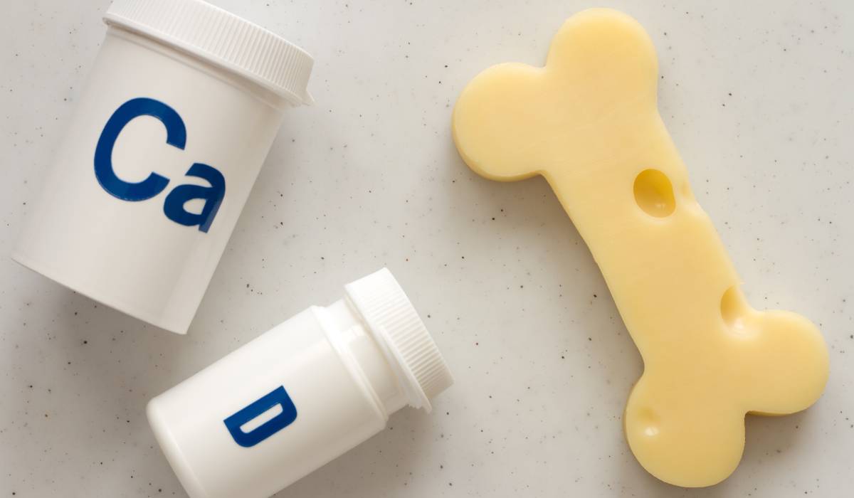 Mulți factori de stil de viață și sănătate pot accelera apariția osteoporozei, o afecțiune caracterizată prin scăderea densității minerale a oaselor, ce crește riscul de fracturi