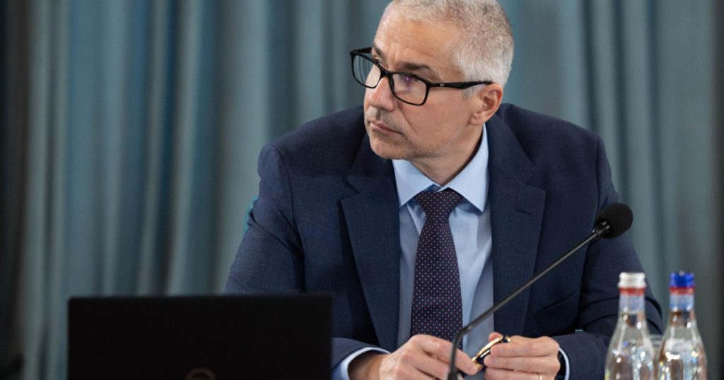 Radu Marinescu: PSD nu pleacă de la guvernare, dar lasă baltă sprijinul pentru Bolojan