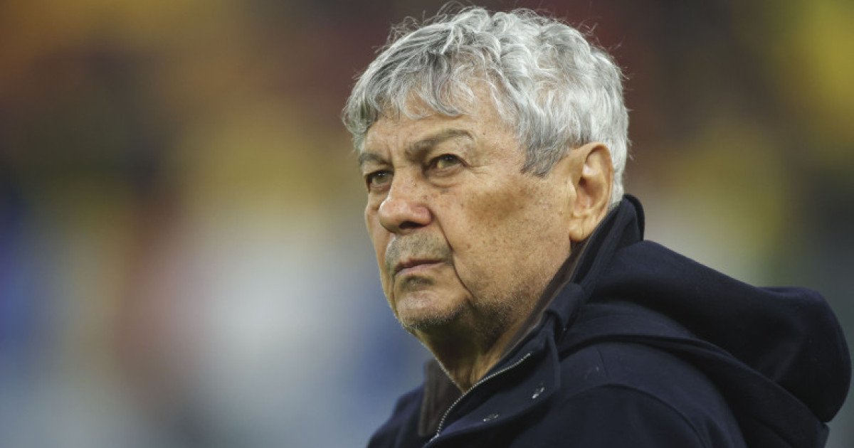 Stare critică pentru Mircea Lucescu, după multiple AVC-uri și complicații debilitante Mircea Lucescu, fostul selecționer al naționalei de fotbal a României, se află într-o stare gravă, după ce a suferit mai multe accidente vasculare cerebrale, iar medicii de la Spitalul Universitar București nu au adus vești bune despre evoluția sa