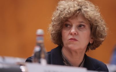 Oana Gheorghiu: Listarea companiilor de stat, o falsă problemă