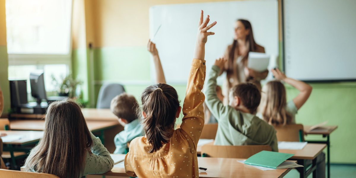 Când se întorc elevii la școală după Paște: Câte săptămâni mai au până la vacanța de vară