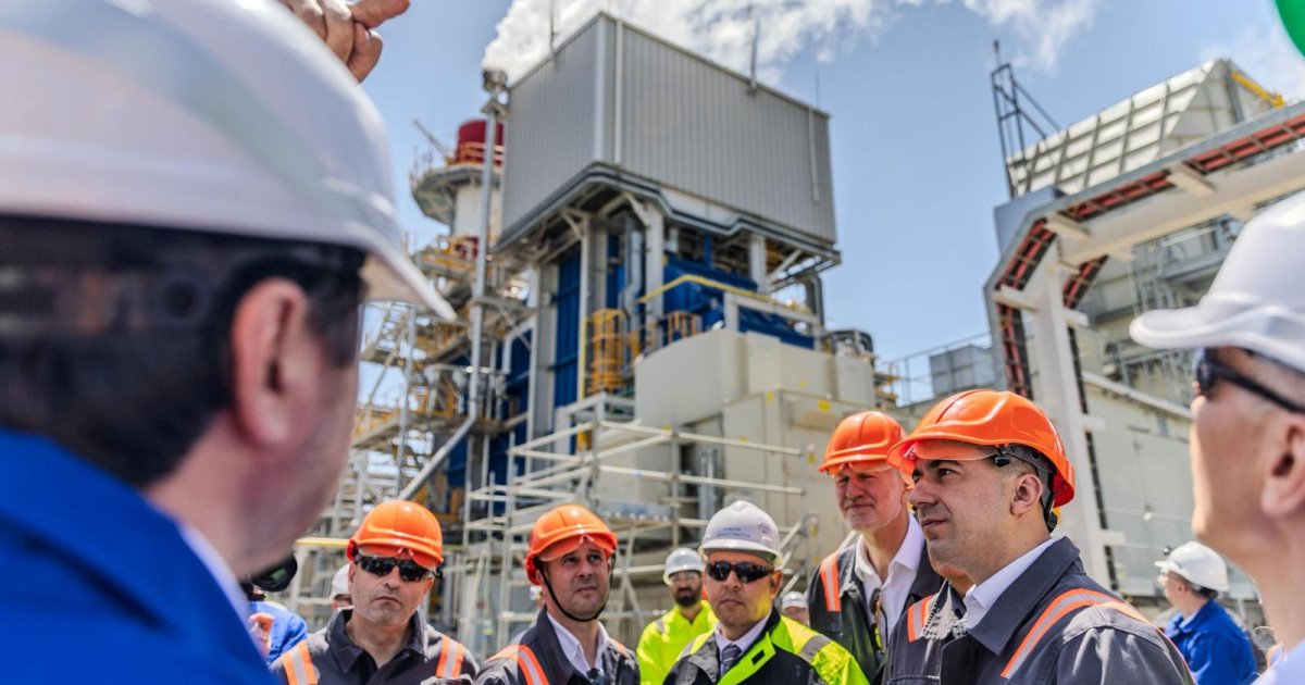 Rafinăria Petromidia, operată de Rompetrol, și-a reluat activitatea la capacitate maximă, anunțându-se astfel finalizarea lucrărilor de mentenanță planificate