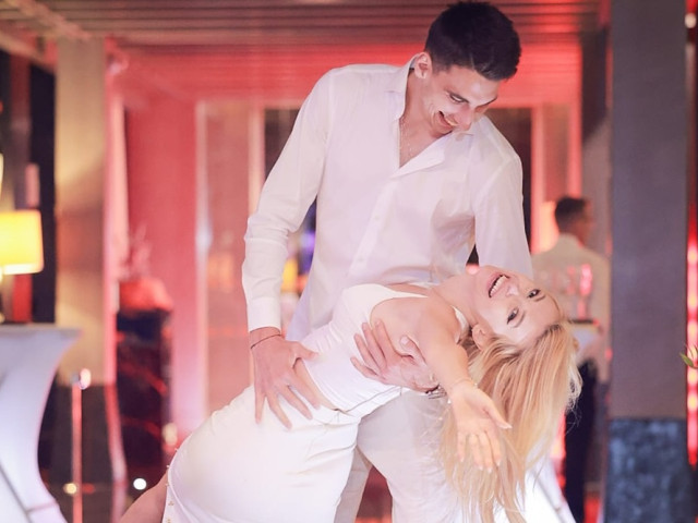 Andreea Bălan și Victor Cornea, cu 3 săptămâni înainte de nunta anului în România