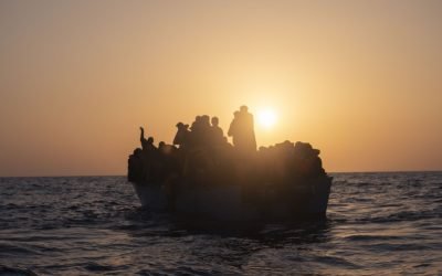 Ambarcațiune cu MIGRANȚI, scufundată în Oceanul Indian: 250 de persoane dispărute