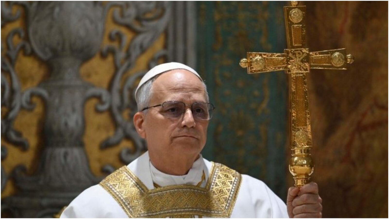 VATICAN, replică DURĂ la atacurile LUI Donald Trump asupra Papei Leon al XIV-lea
