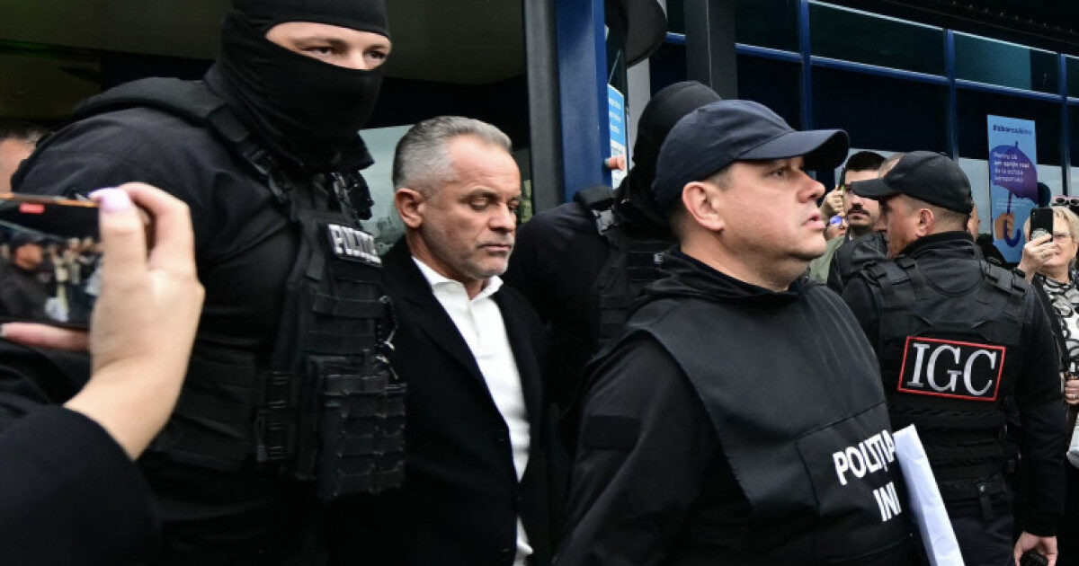 Vladimir Plahotniuc a fost condamnat la 19 ani de închisoare. Fostul oligarh trebuie să plătească statului 60 de milioane de dolari