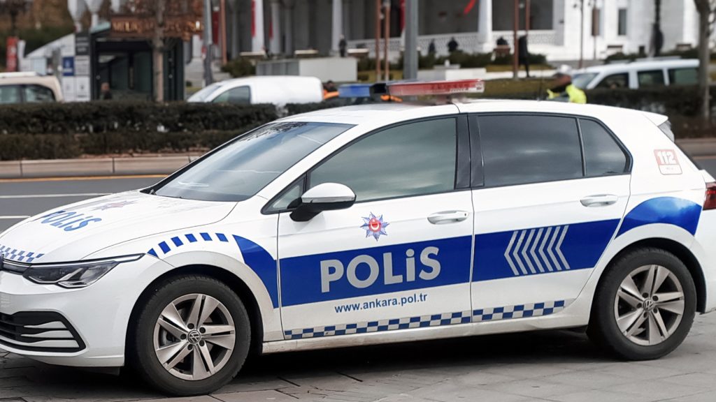 Atac armat într-o școală din Kahramanmaraș: 4 morți șî zeci de răniți