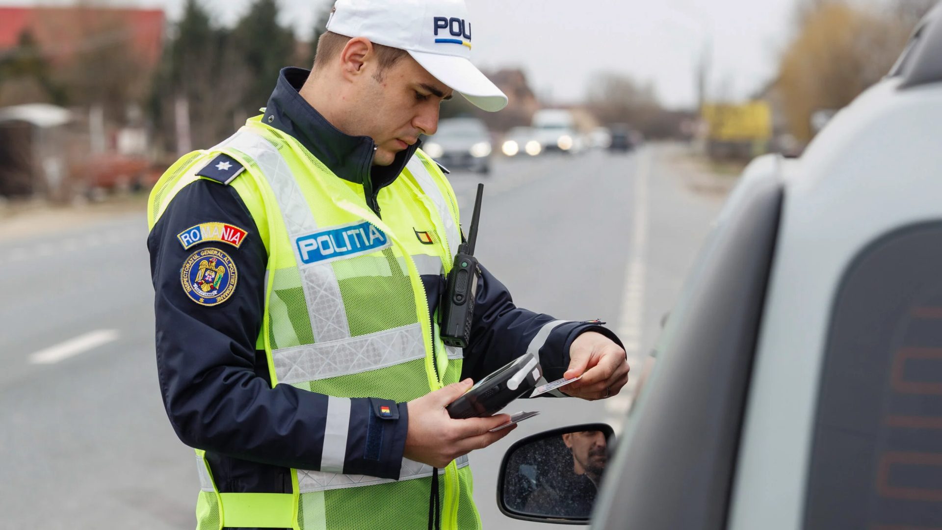 Noile reguli din 2026: ce trebuie să știe șoferii despre permisul expirat