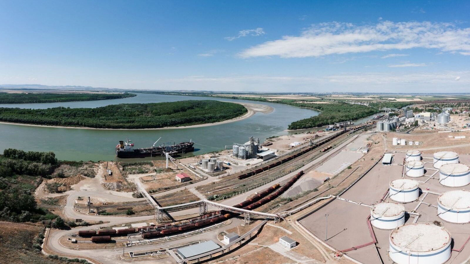 Giurgiulești, sub steagul României: Șerban promite autostradă și rute comerciale