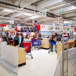 Programul magazinelor de Paște 2026