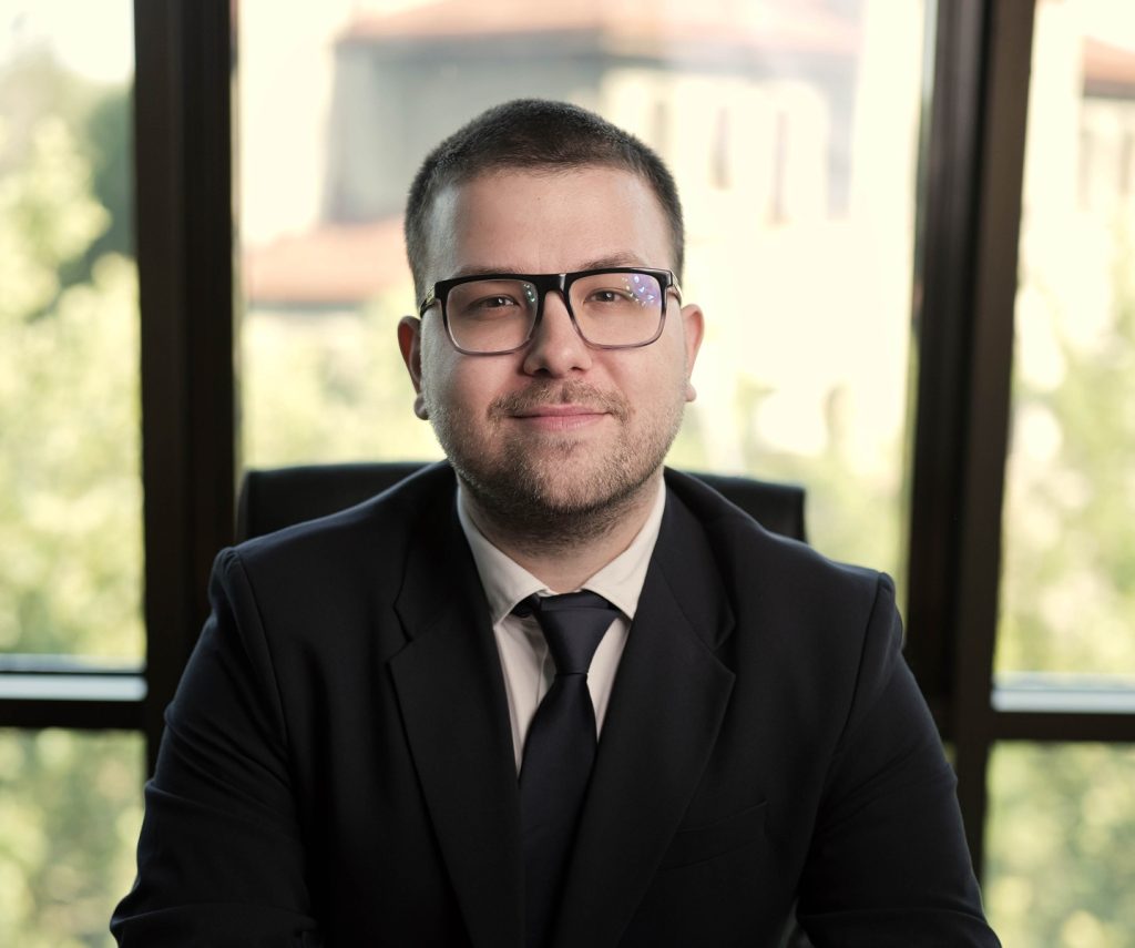 Aurul, refugiu sigur în vremuri de criză? Analiza pentru INVESTITORI