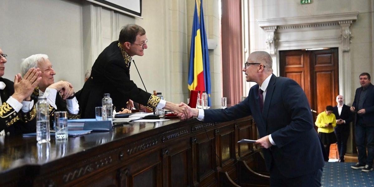 Radu-Marinescu-si-Ioan-Aurel-Pop-la-Academia-Romana.jpg - StiriAlese