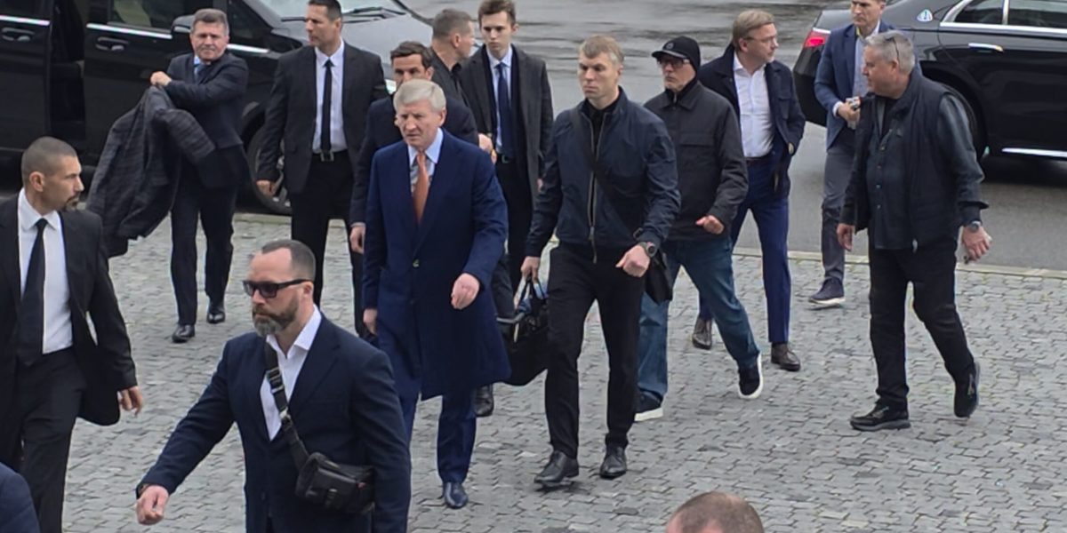 Ahmetov, magnatul ucrainean, vine la București să-l vadă pe Lucescu