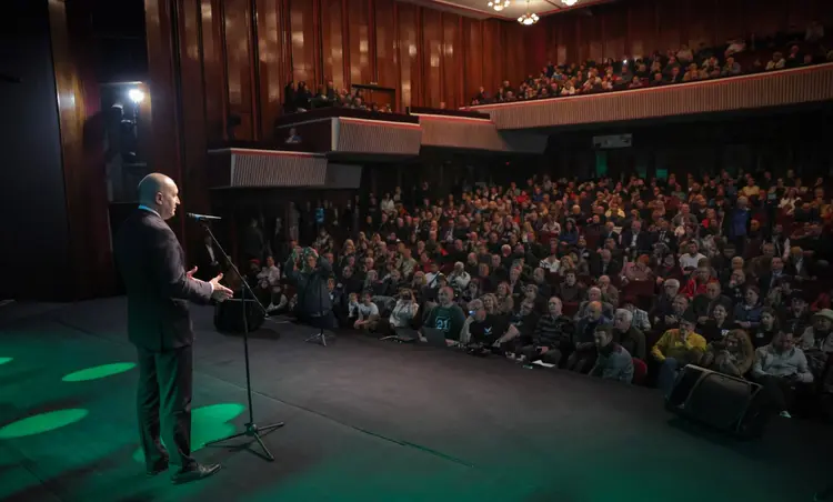 Radev, pro-rusul eurosceptic, câștigă alegerile în Bulgaria! Ce urmează?
