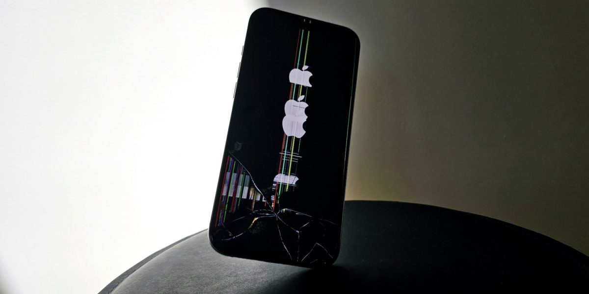 Securitate-telefon-iPhone-incarcatoare-publice.jpg - StiriAlese