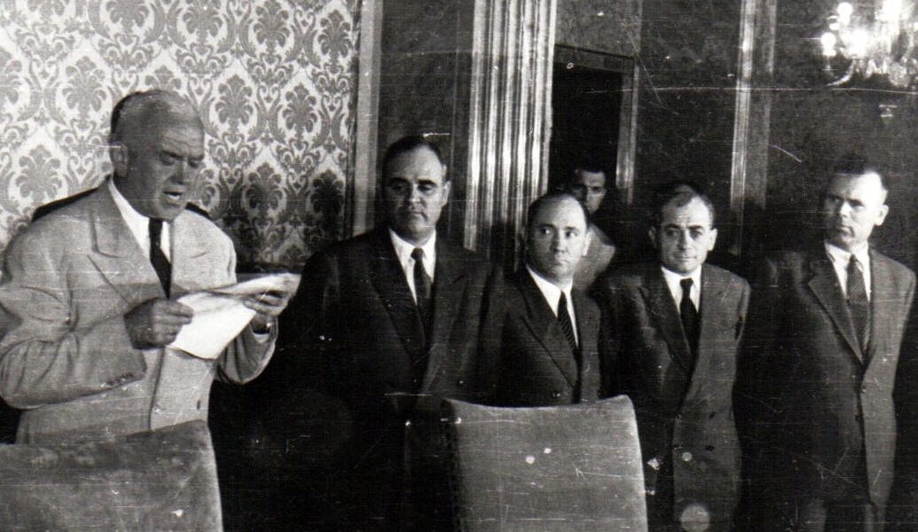 Paște negru pentru comuniști: Areștarea PCdR, în ziua Învierii