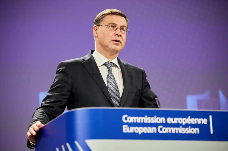 Bruxelles, apel urgent la G7: Ucraina, 45 mld € împrumut, plata accelerată