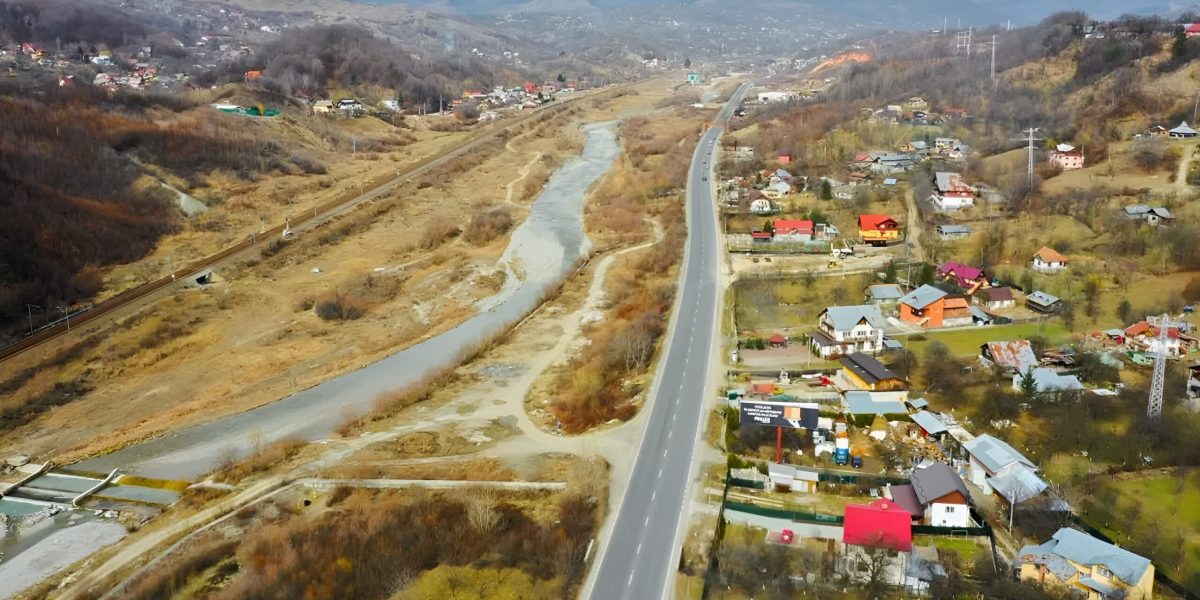 Decenii de eșecuri: Ce s-a ales de promisiunile făcute României