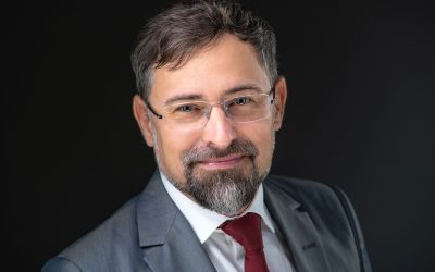 Peste 30% din români, atrași de licitațiile online. Active în distress, pe val