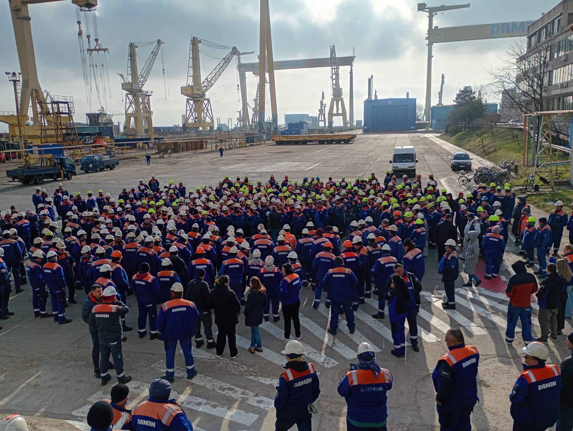 Creditorii Șantierului Naval din Mangalia au respins luni planul de reorganizare propus de administratorul judiciar, punând astfel bazele unui proces de faliment pentru companie