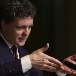 Nicușor Dan avertizează: România e mai bine pregătită pentru raționalizarea combustibilului