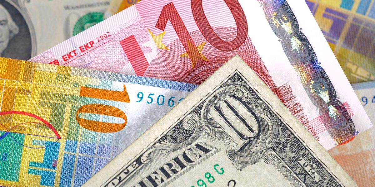 BNR: Euro și francul, prăbușire spectaculoasă. Aurul, mai ieftin