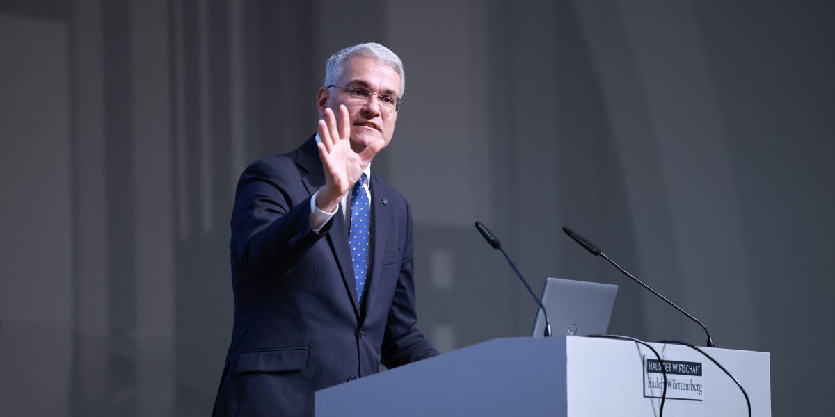 Pîslaru: Guvernul folosește „semaforul” PNRR. Reformele, sub lupă