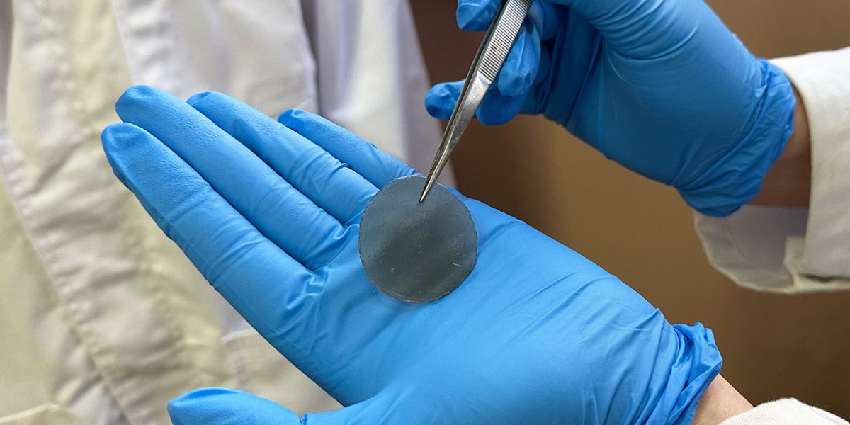 ZjE1ZjZiMDUxMDUwZTY1OTdhNTFlZWMzMTcyYmUyZA.thumb_.jpg - StiriAlese