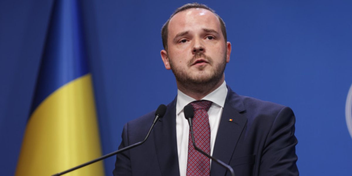 Rogobete, la Washington: Întâlniri cu Pfizer și Banca Mondială, despre vaccinurile COVID