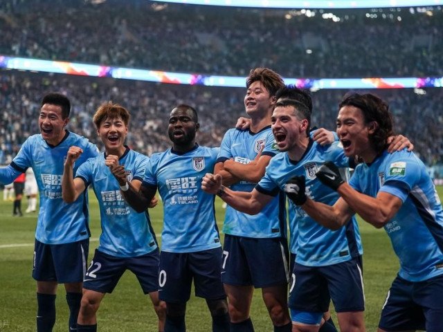 Stanciu, pe val în China: Mijlocașul României, lider detașat