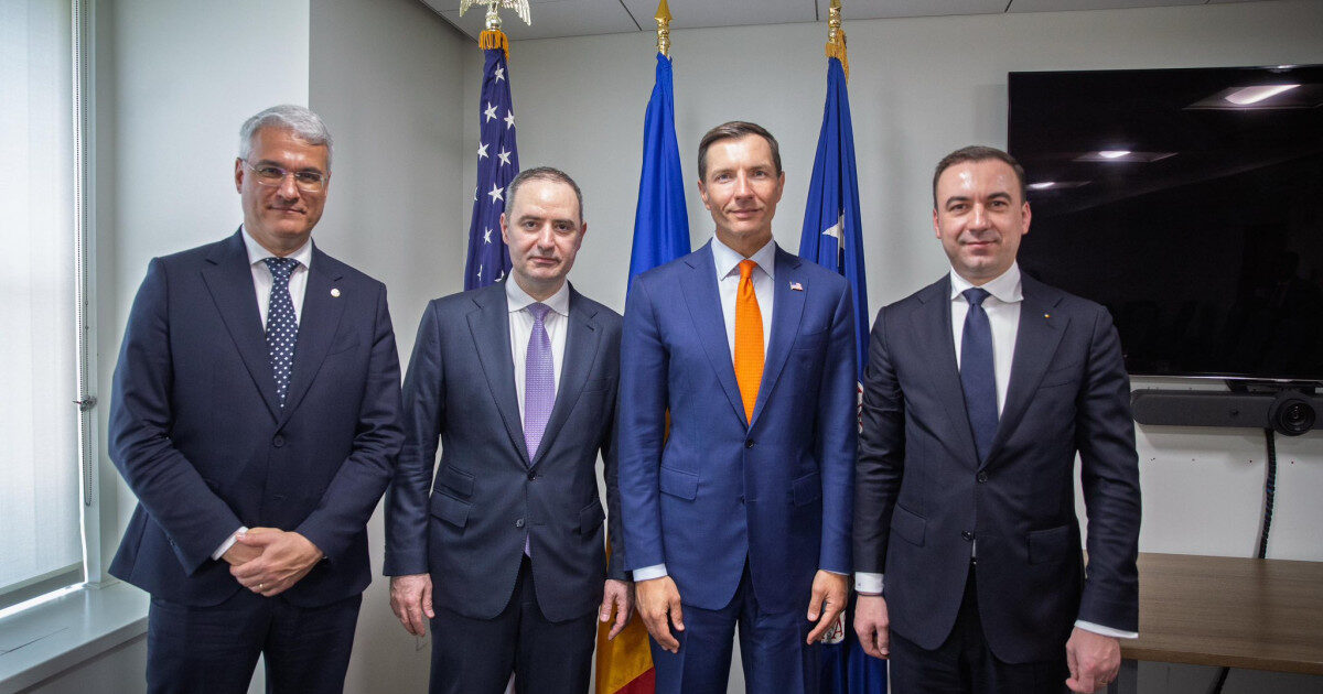 Bucureștiul, la Washington: Bogdan Ivan negociază fonduri pentru energie strategică