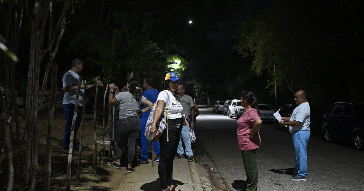 Venezuela, cedare în fața SUA: Zeci de deținuți politici eliberați, sute în spatele gratiilor