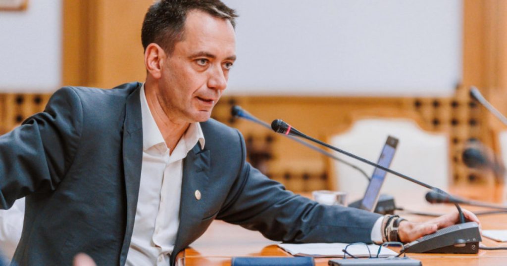 UDMR vrea Guvern în aceeași formulă, Bolojan premier. Csoma: „Nu suportăm criză politică”