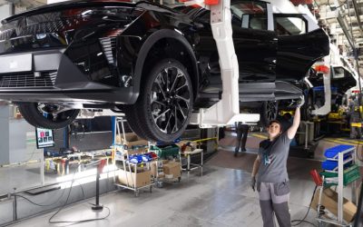 Renault dă afară masiv: Până la 20% din ingineri, concediați în 2 ani