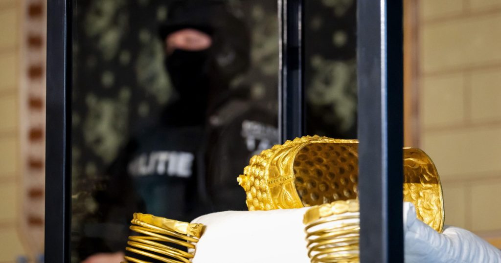 Tezaurul Dacic dispare: Procesul începe cu 3 suspecți în fața instanței