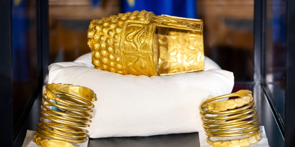 Un suspecat în furtul Coifului de la Coțofenești refuză orice „înțelegere”