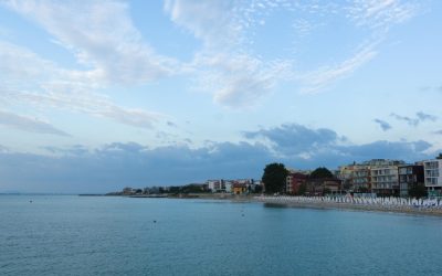 Bulgaria: Două drone militare, găsite în derivă pe Marea Neagră, una lângă stațiune