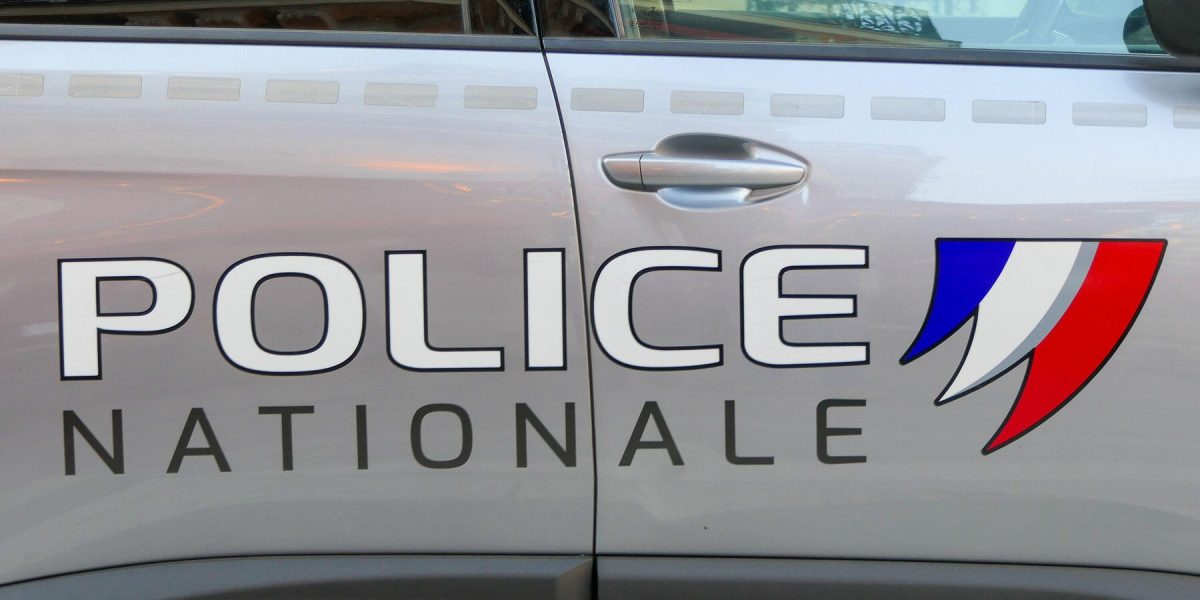 Copil de 9 ani, ținut subnutrit într-o dubă în Franța: tatăl, anchetat