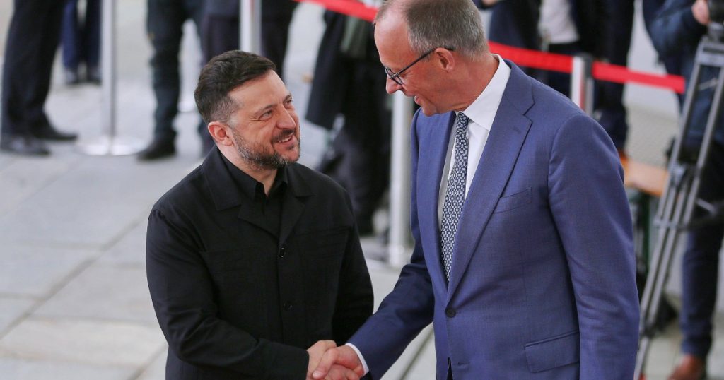 Zelenski: Ucraina dorește dublarea producției militare. Germania cumpără Patriot