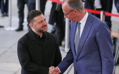 Zelenski: Ucraina dorește dublarea producției militare. Germania cumpără Patriot