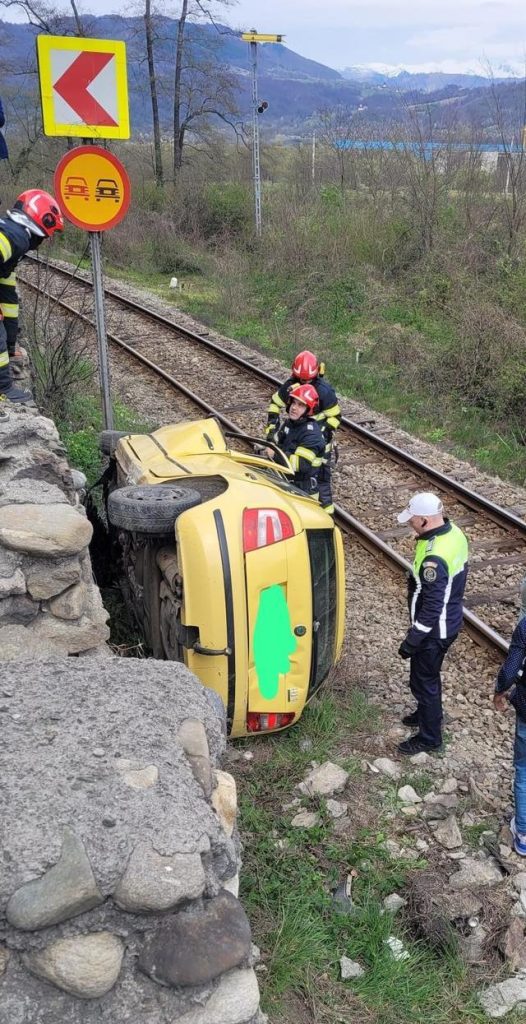 Tânără de 23 de ani, moarte cumplită după accidentul din Vâlcea