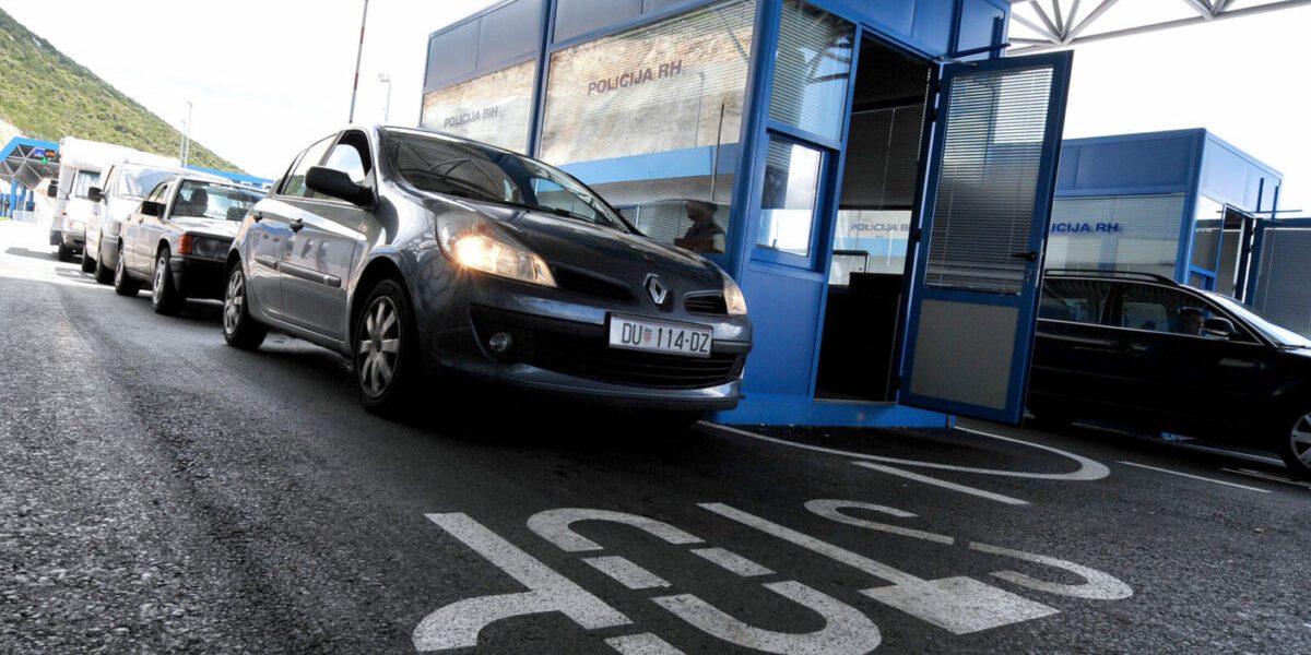 Sistemul Entry/Exit: UE scanează date biometrice pentru extracomunitari