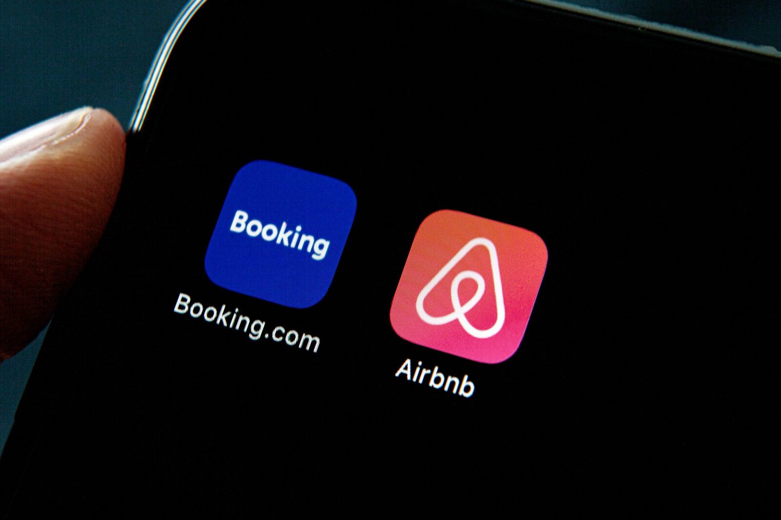 ANAF, control fulgerător: Zeci de mii, cu venituri Airbnb nedeclarate, prinși într-un județ