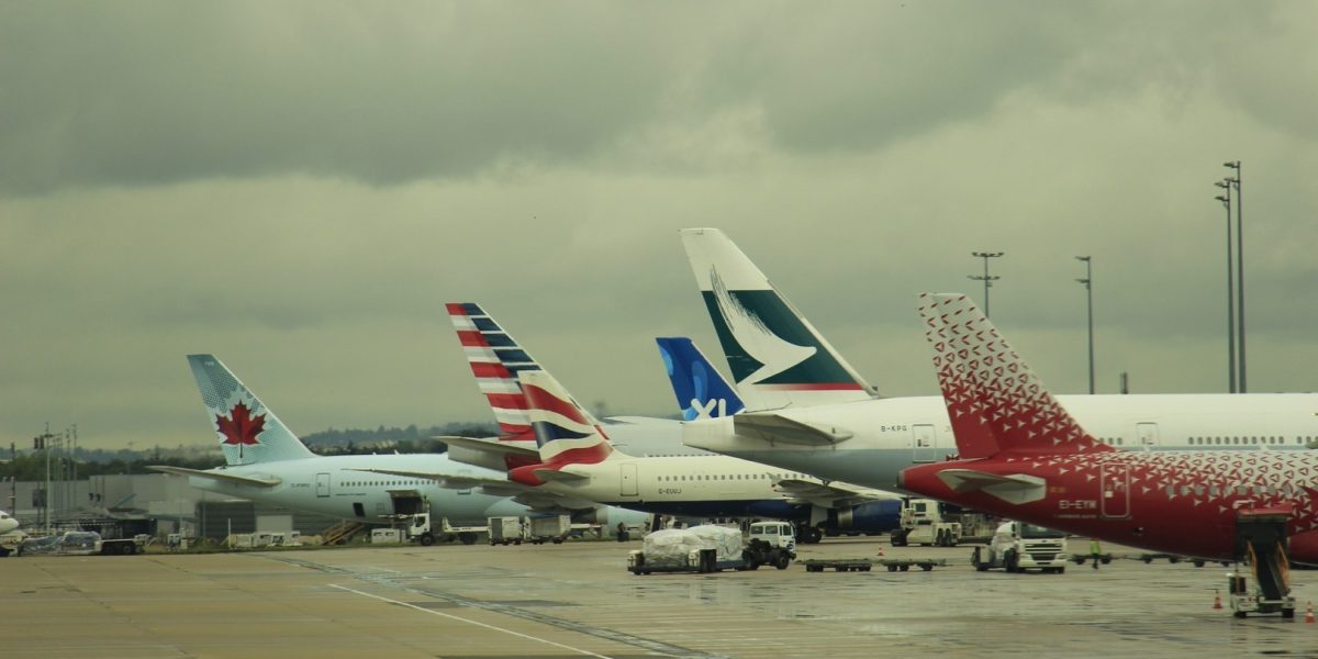 Criza combustibilului pentru avioane din Europa lovește companiile aeriene din cauza prețurilor care s-au dublat din cauza războiului din Iran