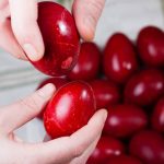 Alergie la ouăle de Paște: Simptome, riscuri și ce faci rapid